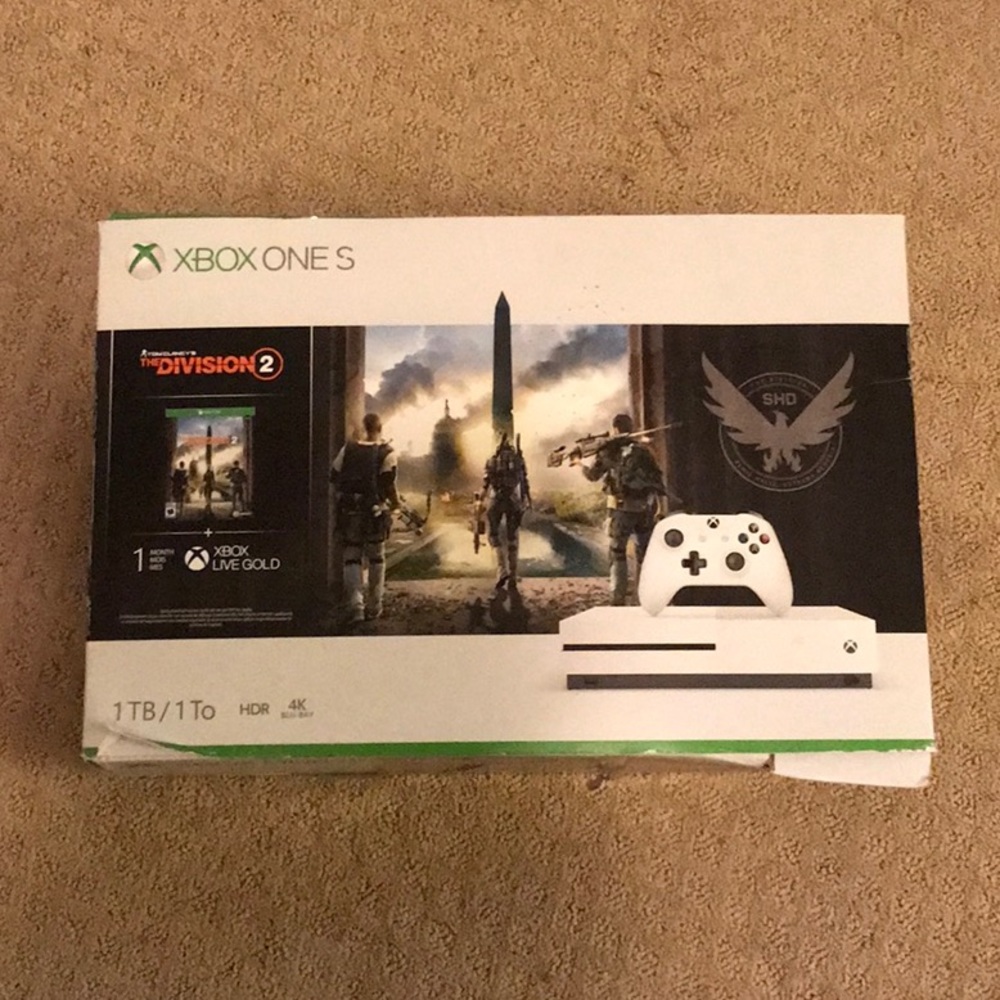 Xbox one s with controller